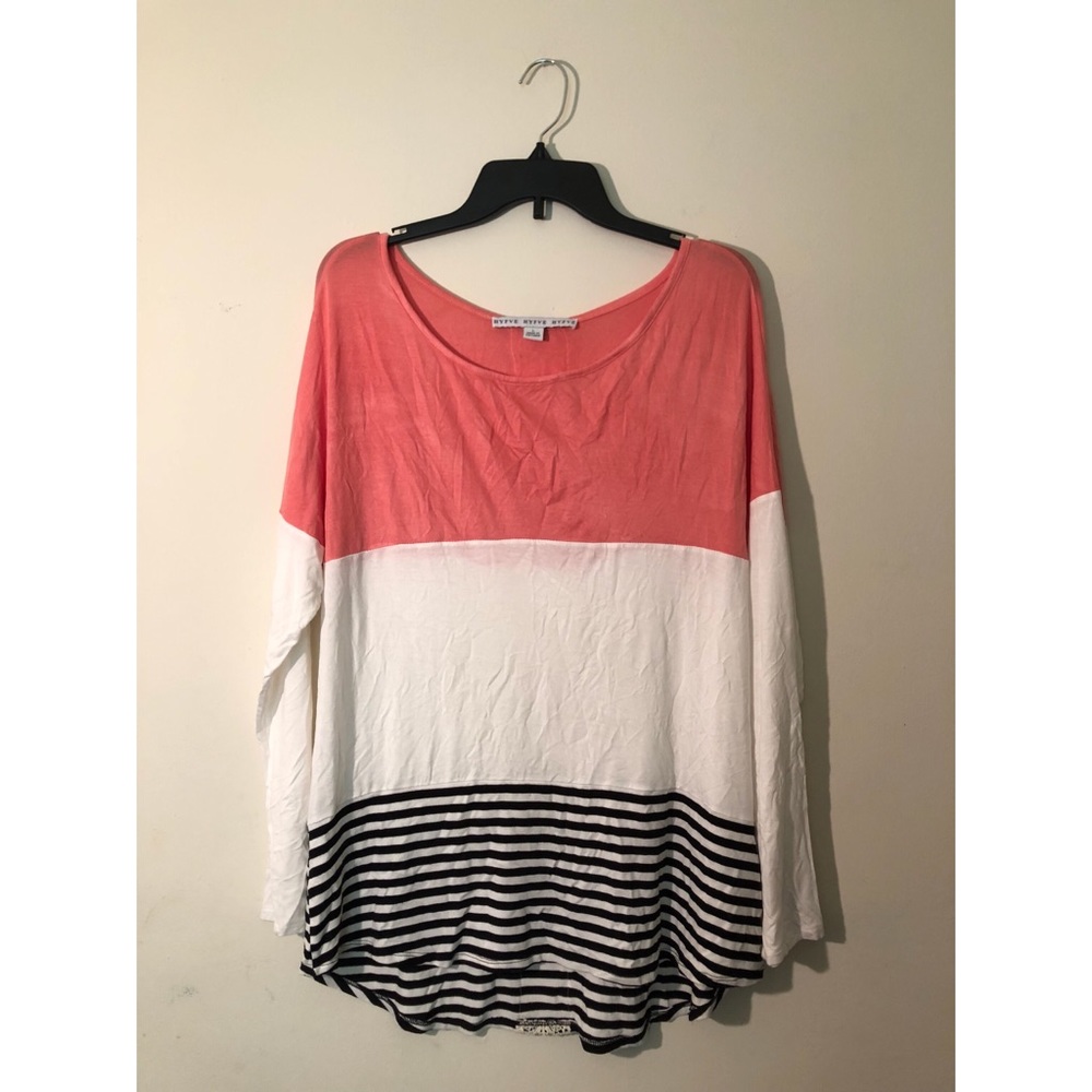 YEAR END CLEAR OUT - Long-sleeve tee